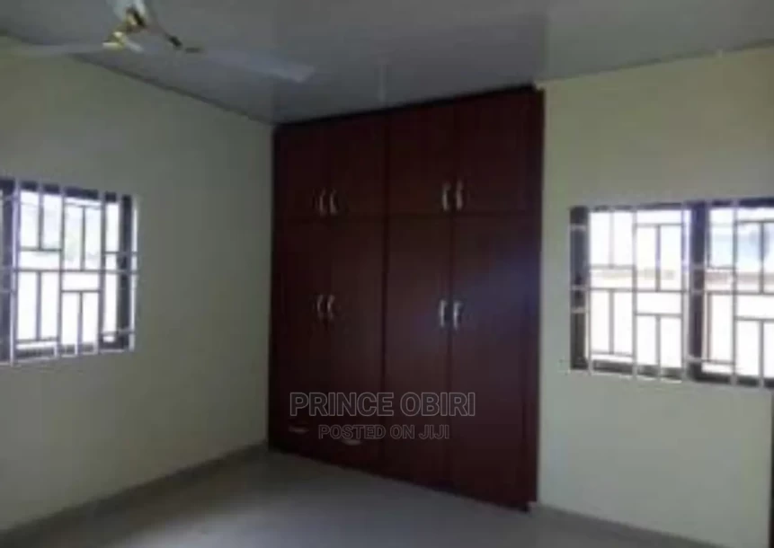 3bdrm House in Adom City Estate, Tema Metropolitan for Sale-4