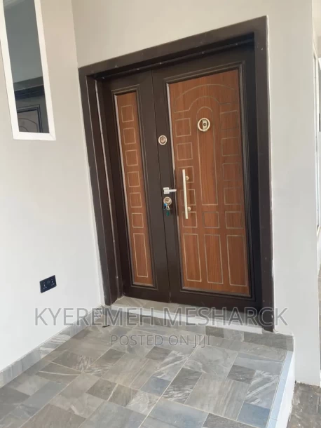 3bdrm Townhouse / Terrace in Oyarifa for rent-7