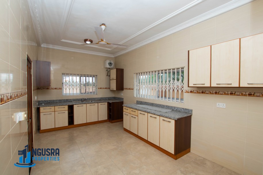 5 Bedroom House For Sale At North Legon-10