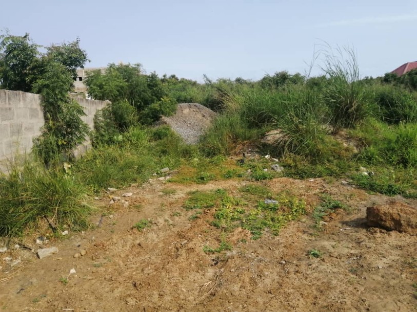 A fully titled one and half plot of Seaside land for sale-3